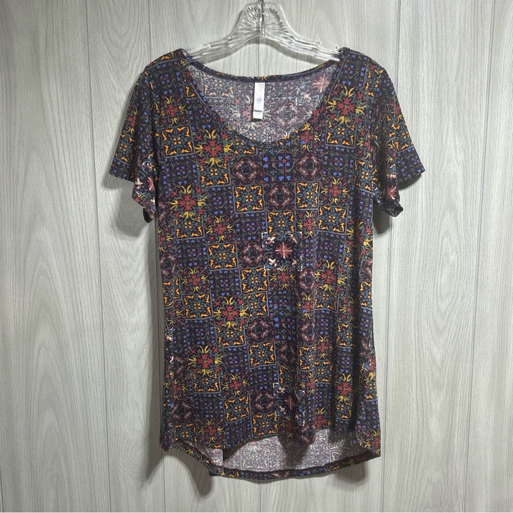 LuLaRoe Multicolored Short Sleeve Classic Shirt Size Small